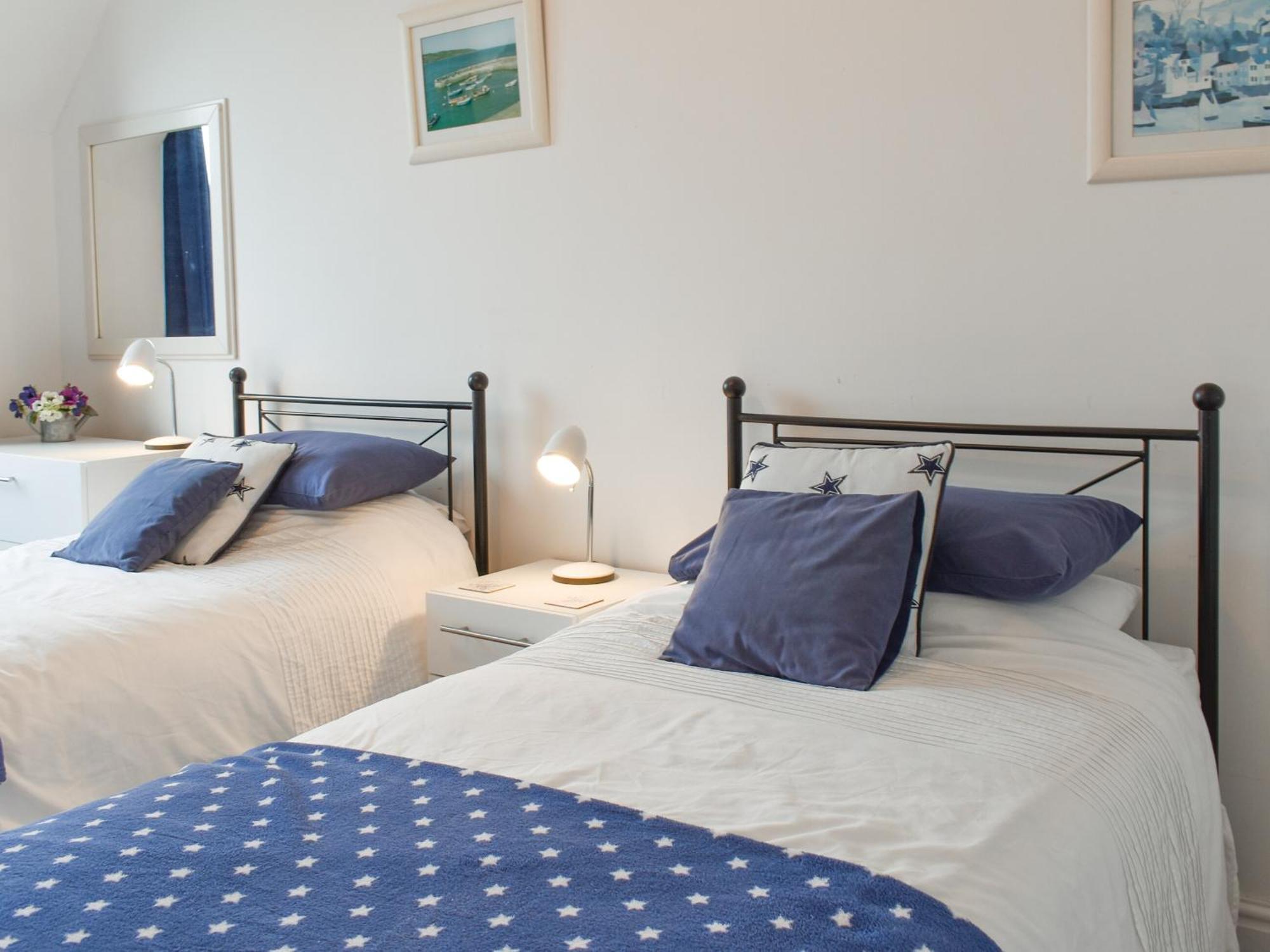 Spindrift Villa Coverack Exterior photo